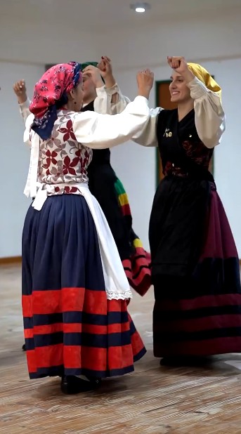 Grupo Folklórico "La Panoya"